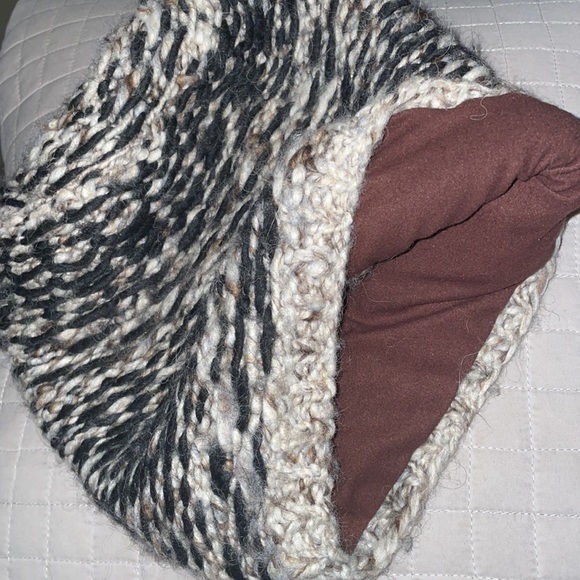 Wilfred Free Toque - Picture 7 of 7